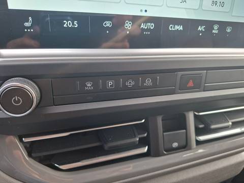 2025 Volkswagen Caravelle — sličica 18