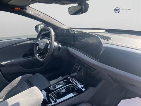 2026 Audi A6 Avant S line — sličica 10