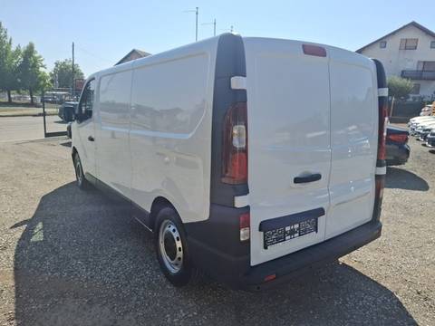 2022 Renault Trafic — sličica 9