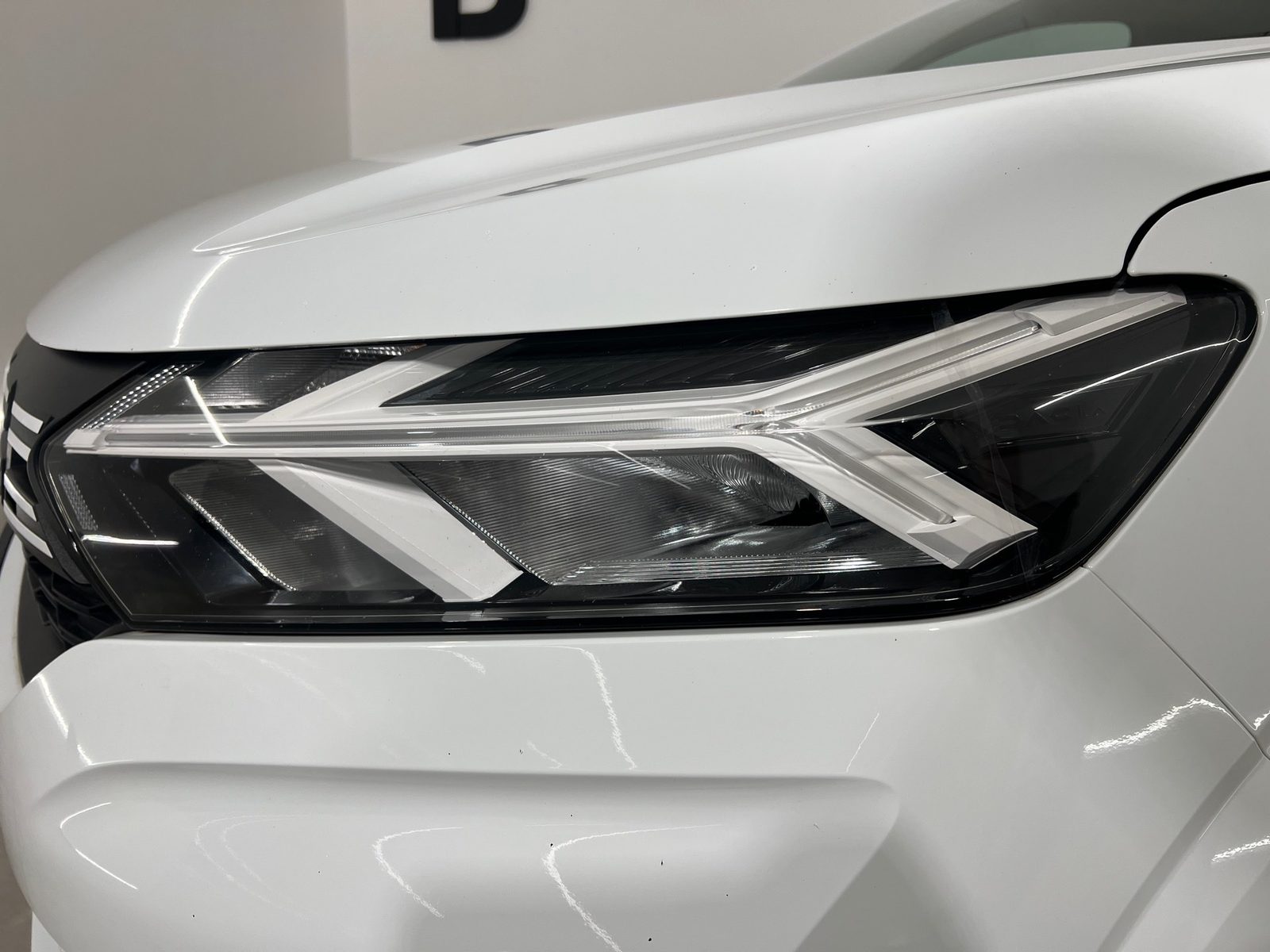 2023 Dacia Sandero — fotografija 9
