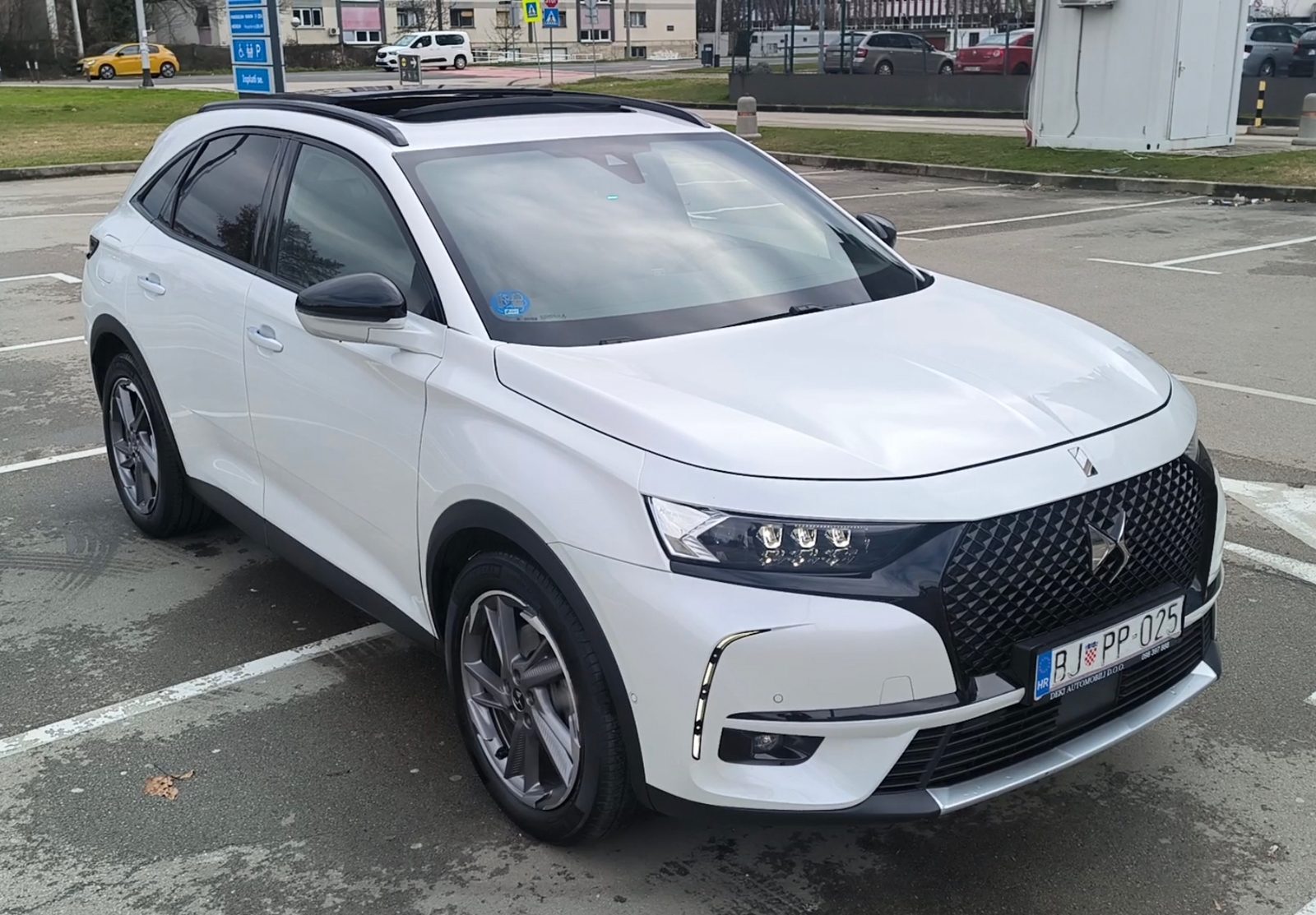 2022 DS DS7 Crossback — fotografija 9