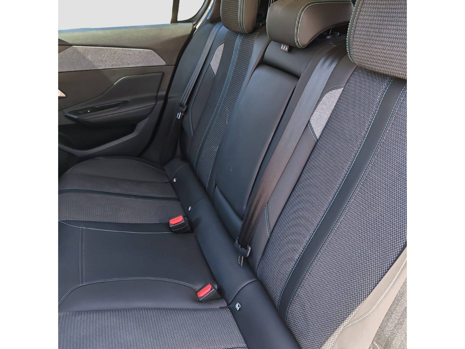 2023 Peugeot 308 — fotografija 15