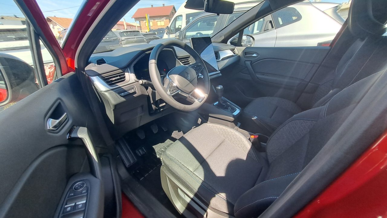 2026 Renault Captur — fotografija 9