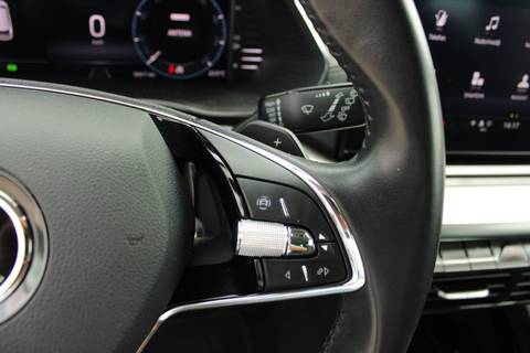 2023 Škoda Octavia Combi — sličica 17