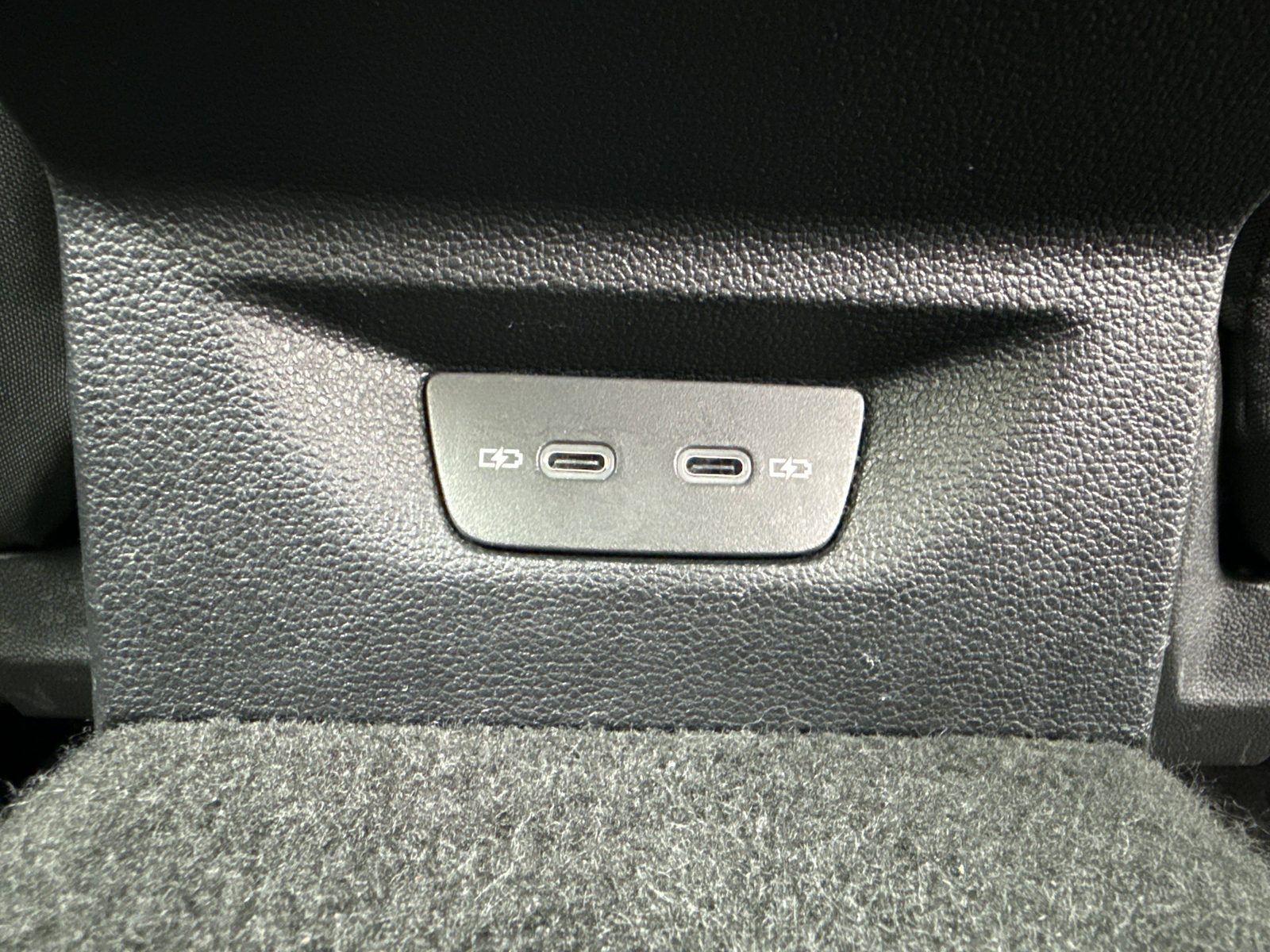 2024 Volkswagen Golf — fotografija 21