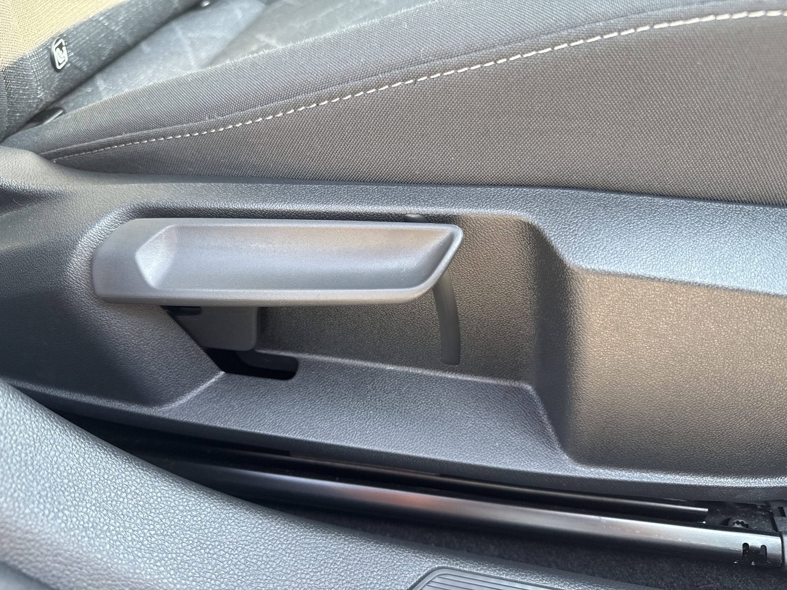 2024 Volkswagen Golf — fotografija 21