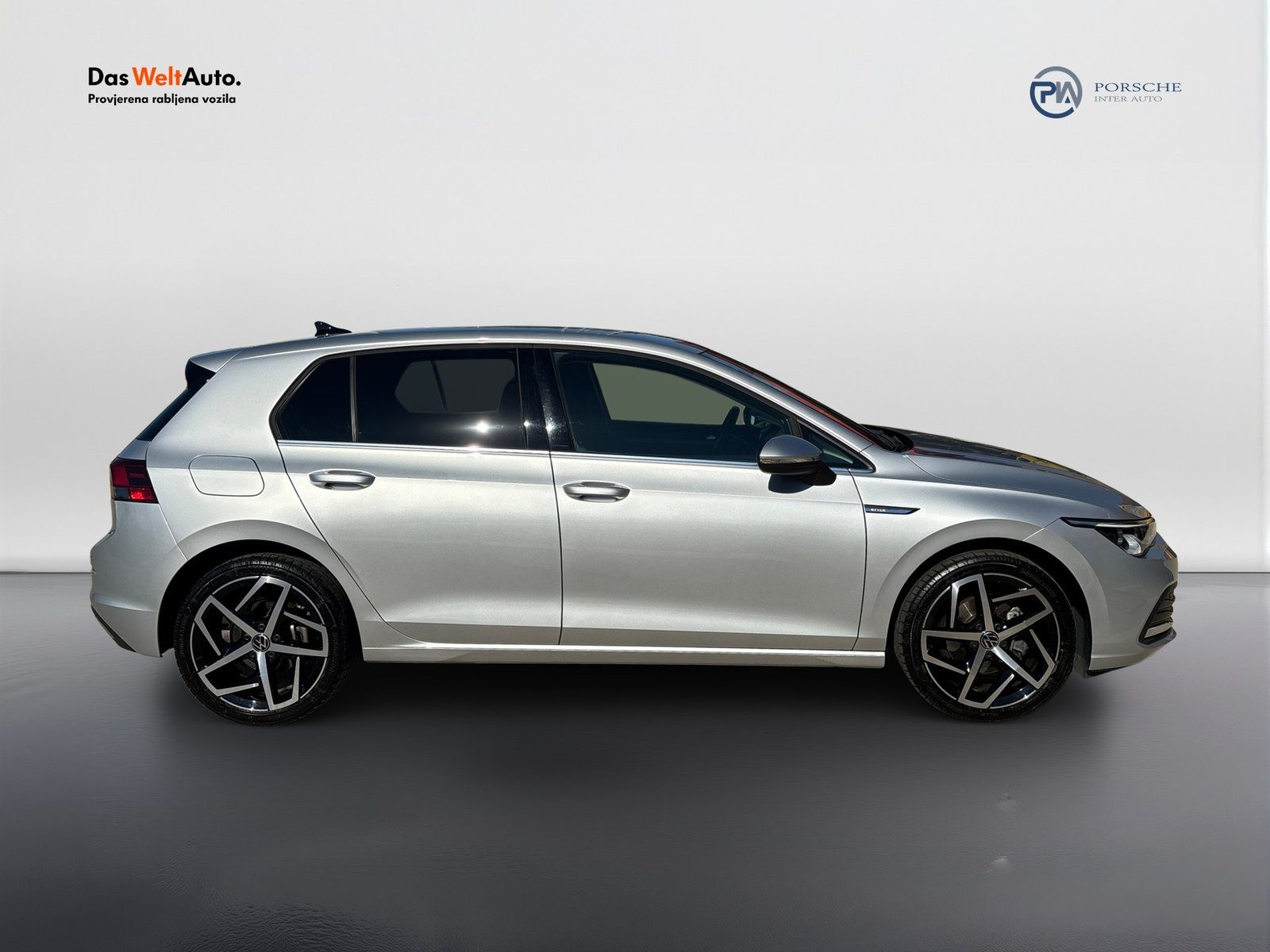 2020 Volkswagen Golf — fotografija 4
