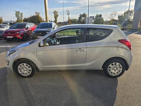 2013 Hyundai i20 — sličica 2