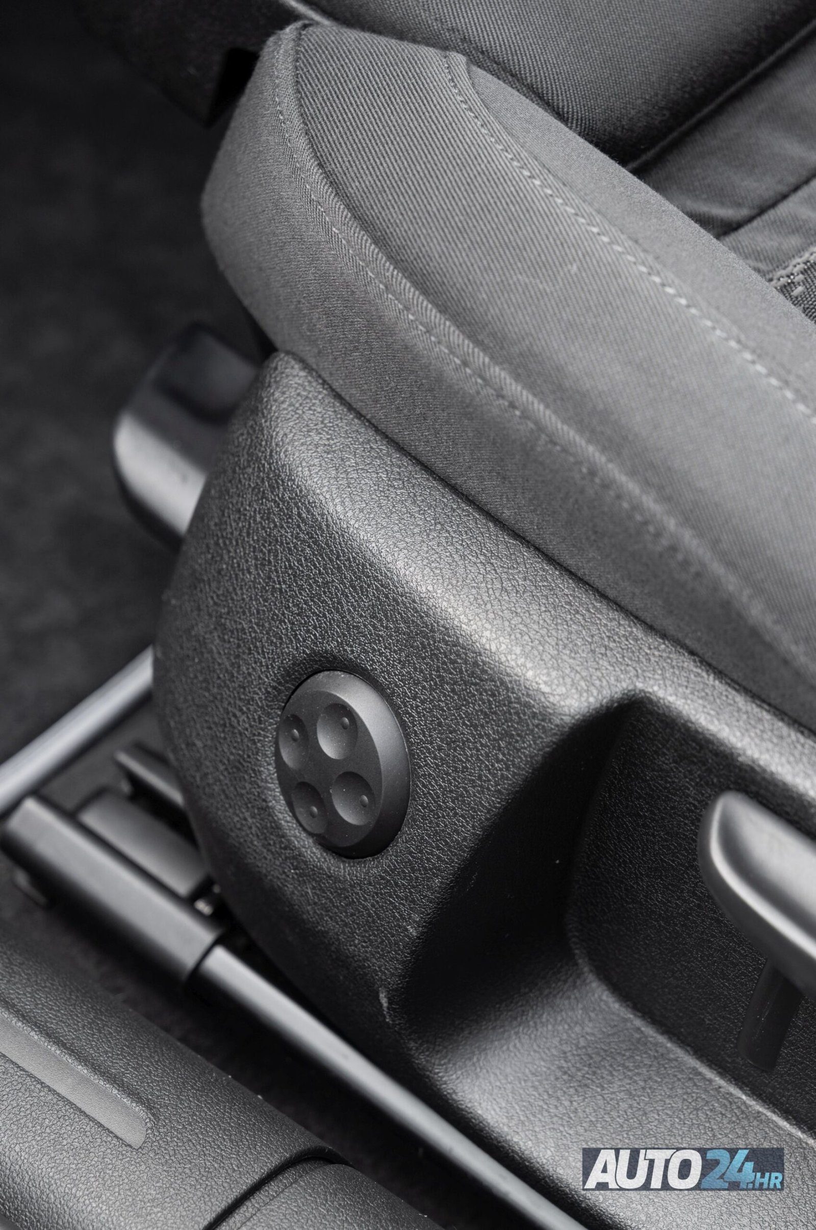 2014 Audi A4 Avant — fotografija 18