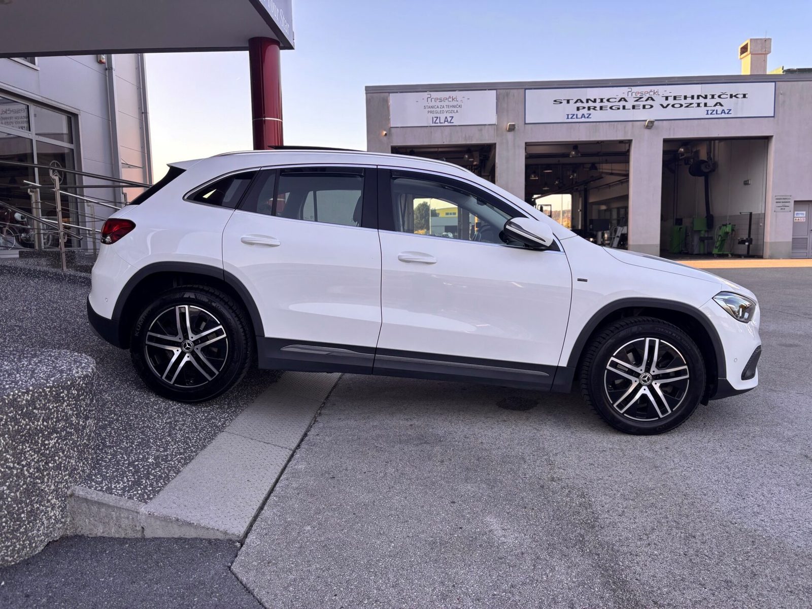 2020 Mercedes-Benz GLA Progressive — fotografija 3