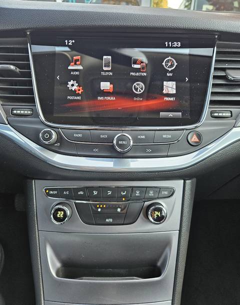 2016 Opel Astra — sličica 17