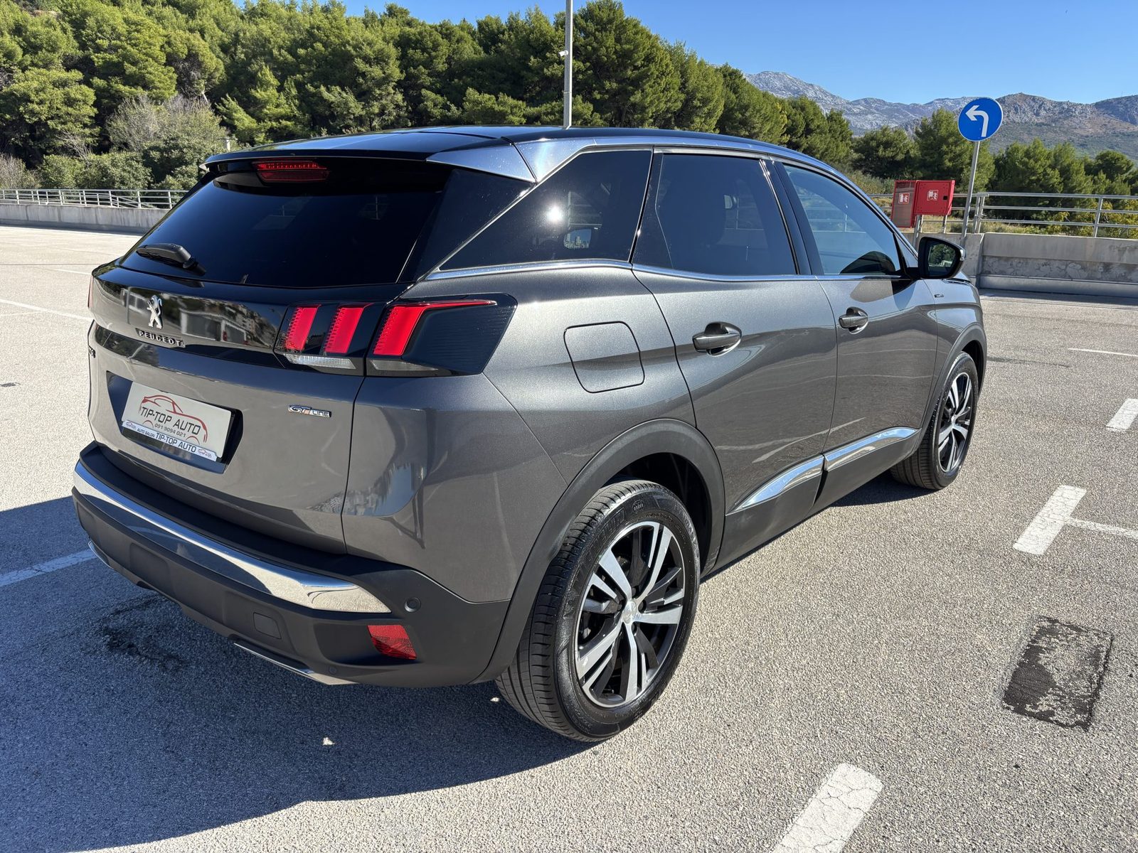 2018 Peugeot 3008 — fotografija 12