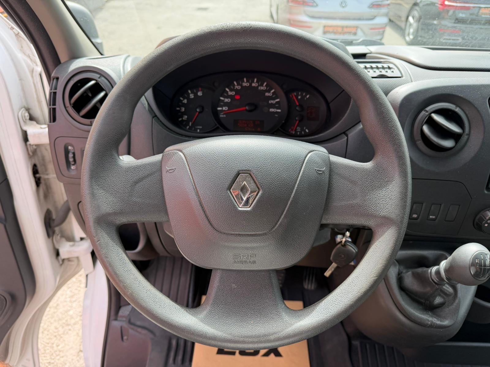 2017 Renault Master — fotografija 9