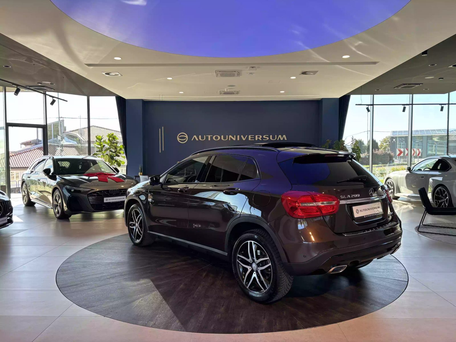 2015 Mercedes-Benz GLA — fotografija 5