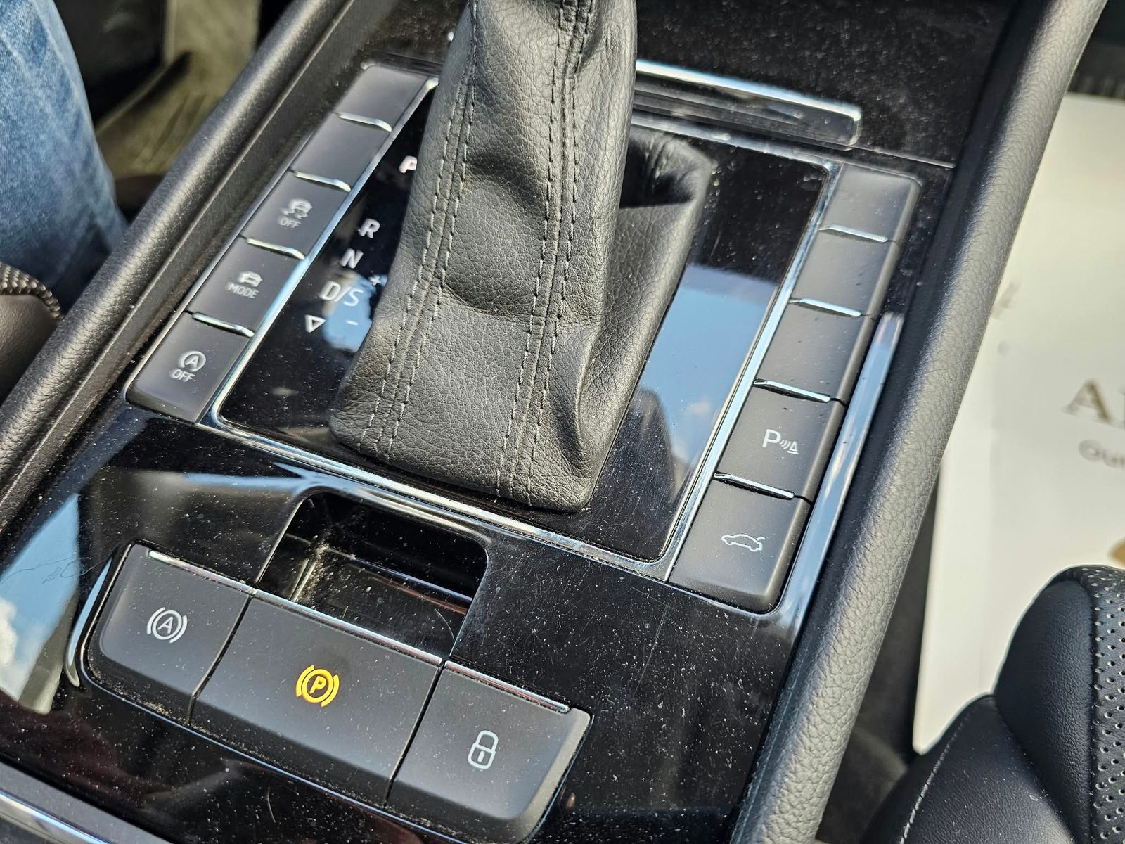 2019 Škoda Superb — fotografija 18