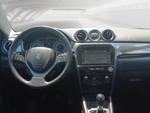 2023 Suzuki Vitara — sličica 12