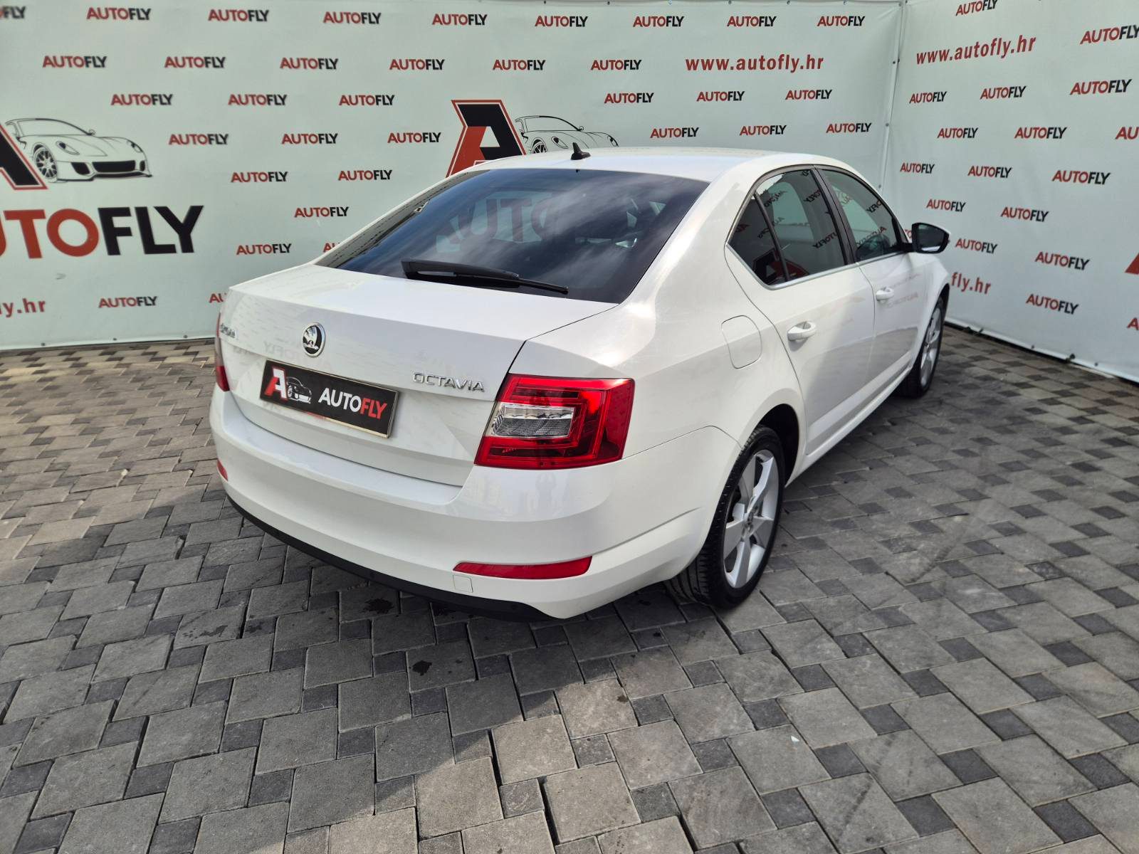 2014 Škoda Octavia — fotografija 8