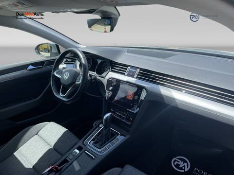 2022 Volkswagen Passat Variant — sličica 13