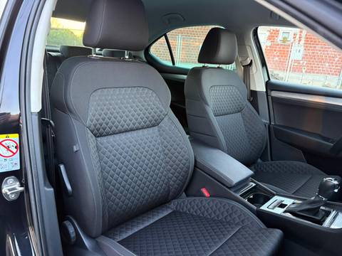 2021 Škoda Superb — sličica 15