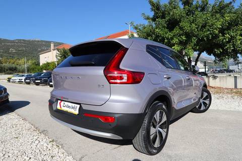 2026 Volvo XC40 — sličica 16