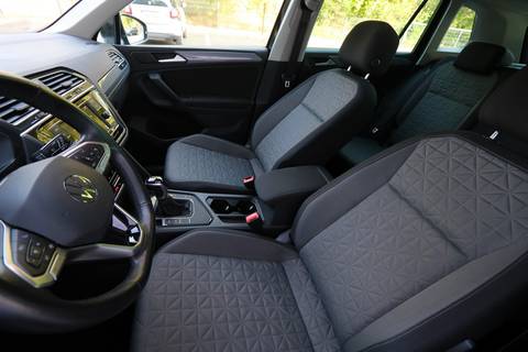 2021 Volkswagen Tiguan — sličica 6