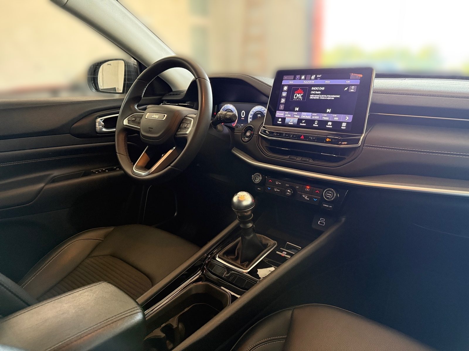 2023 Jeep Compass — fotografija 22