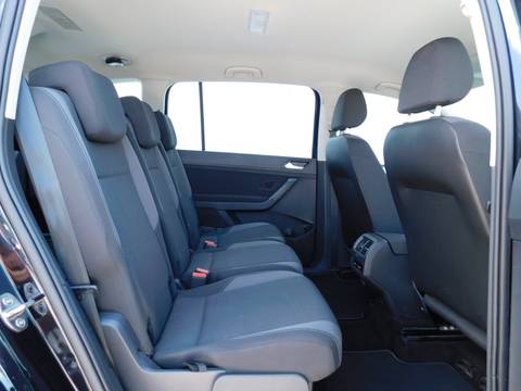 2018 Volkswagen Touran — sličica 13