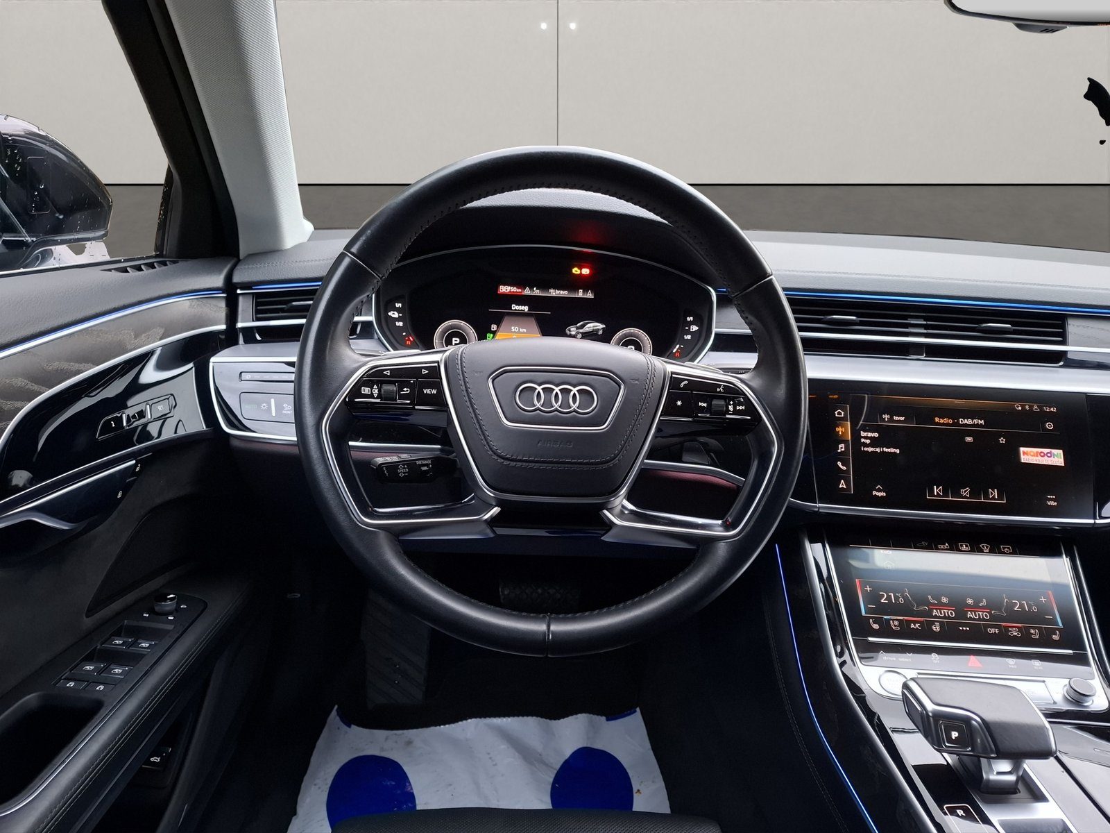 2020 Audi A8 — fotografija 15