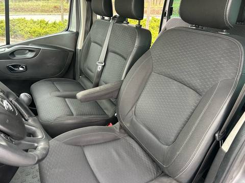 2019 Opel Vivaro — sličica 19