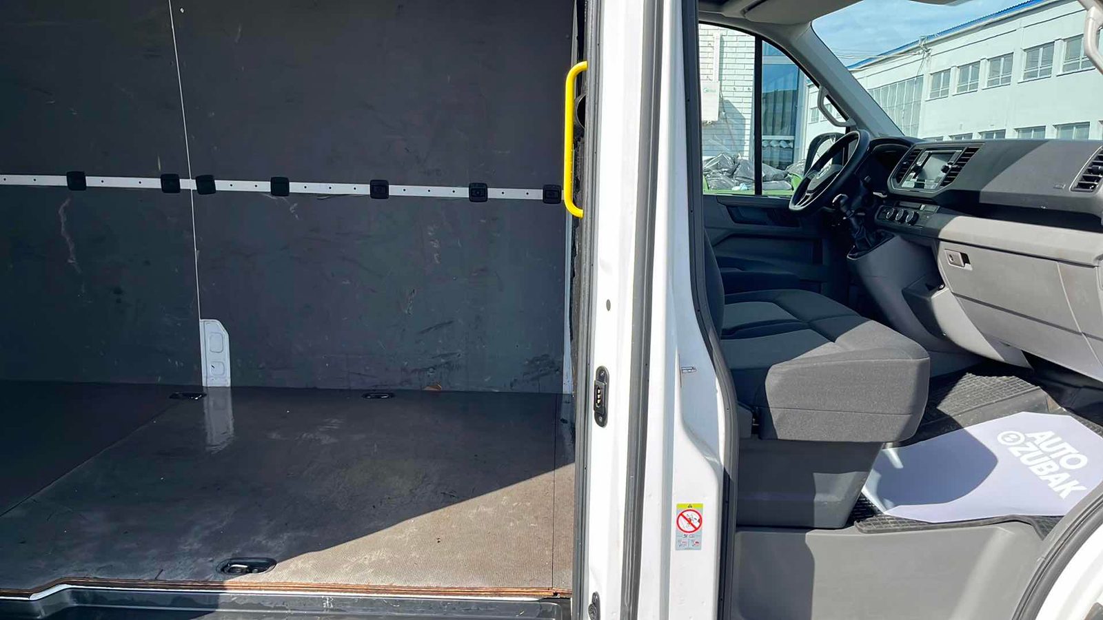 2024 Volkswagen Crafter — fotografija 10