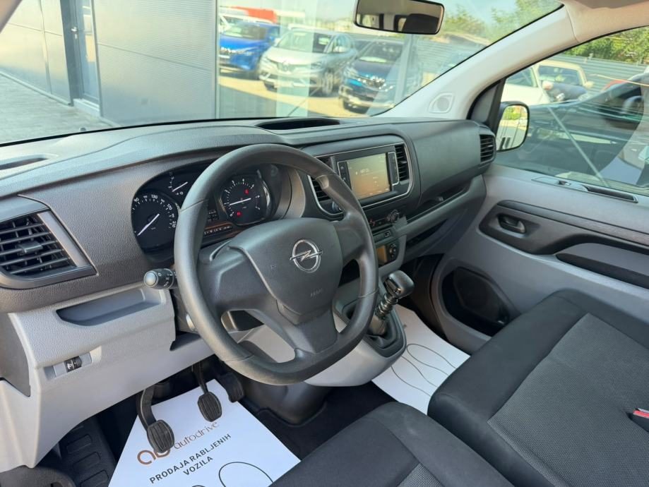 2022 Opel Vivaro — fotografija 14