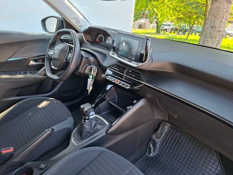 2022 Peugeot 2008 — sličica 10