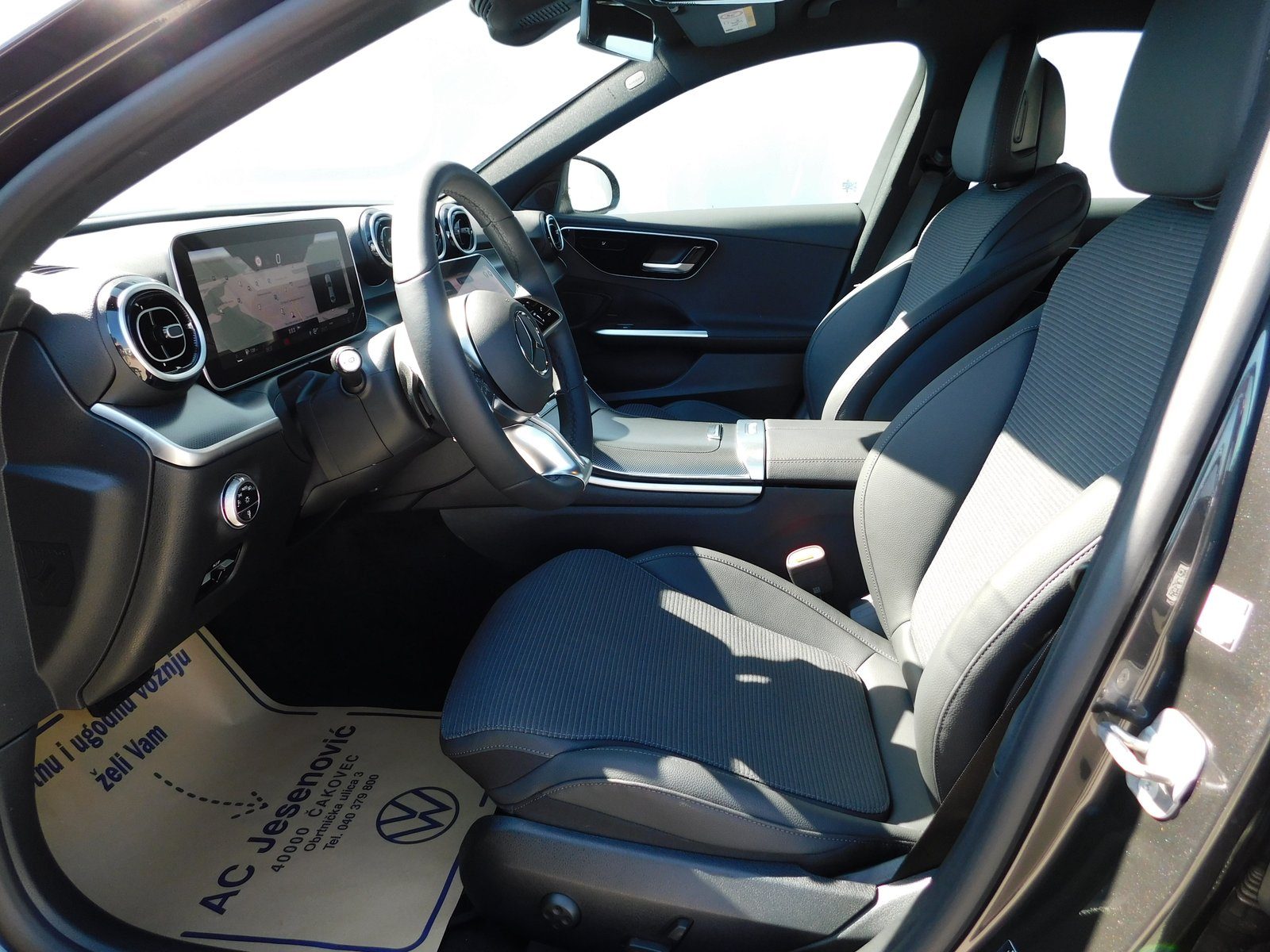 2024 Mercedes-Benz C-klasa — fotografija 8