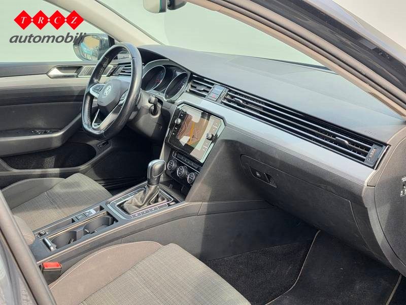 2020 Volkswagen Passat — fotografija 6