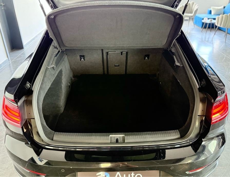 2019 Volkswagen Arteon — fotografija 18