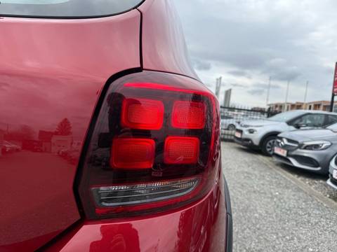 2018 Dacia Sandero — sličica 7