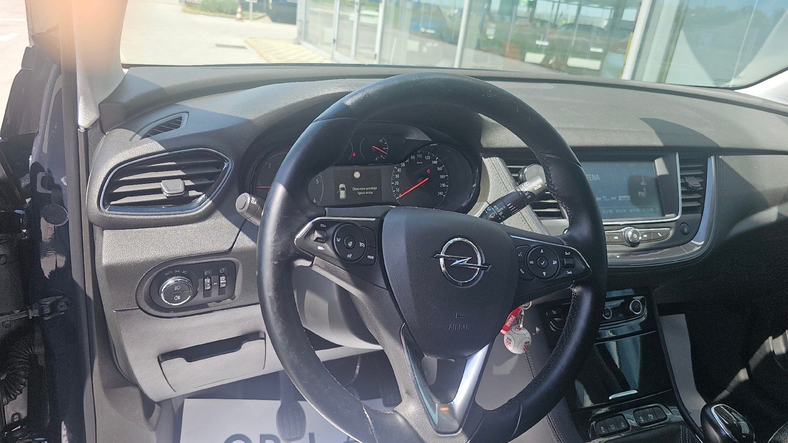 2018 Opel Grandland — fotografija 22