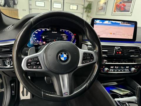 2021 BMW Serija 5 — sličica 9