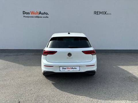 2022 Volkswagen Golf — sličica 6