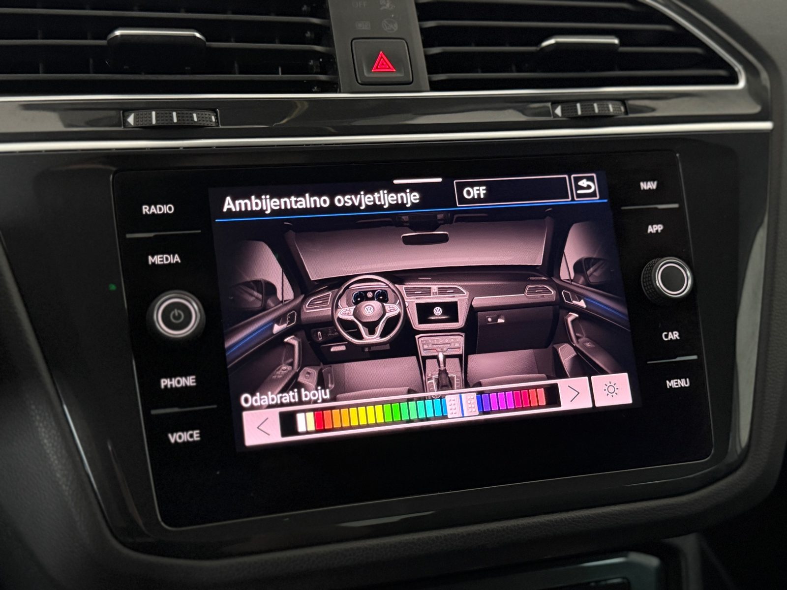 2021 Volkswagen Tiguan — fotografija 18