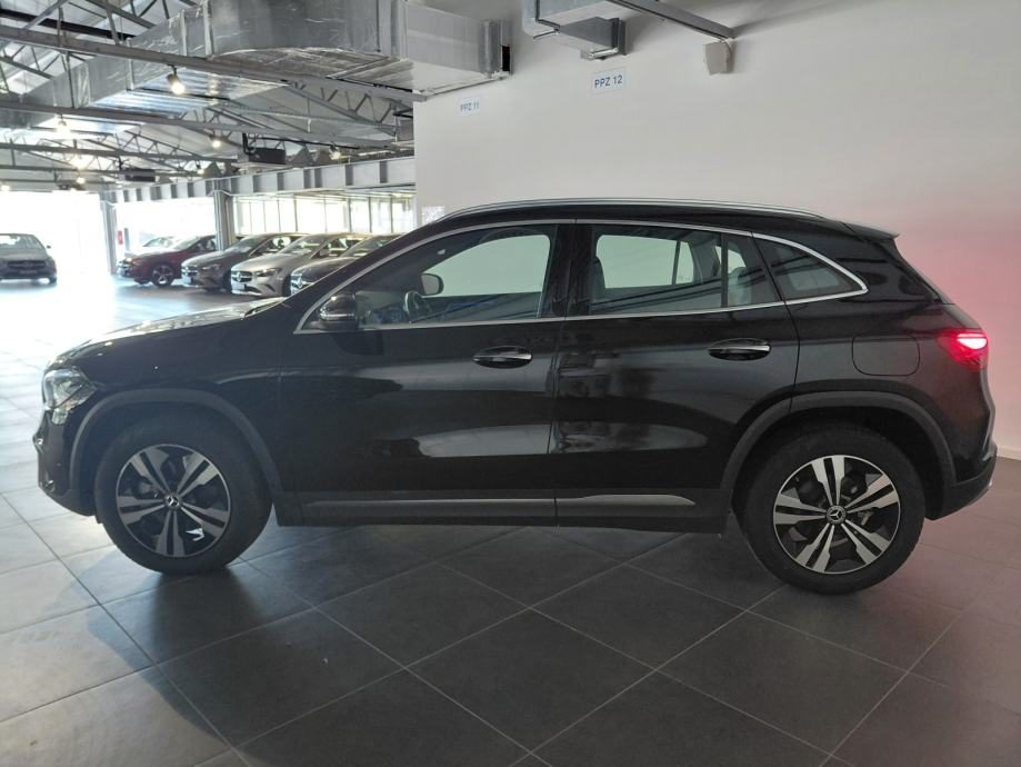 2025 Mercedes-Benz GLA Progressive — fotografija 7