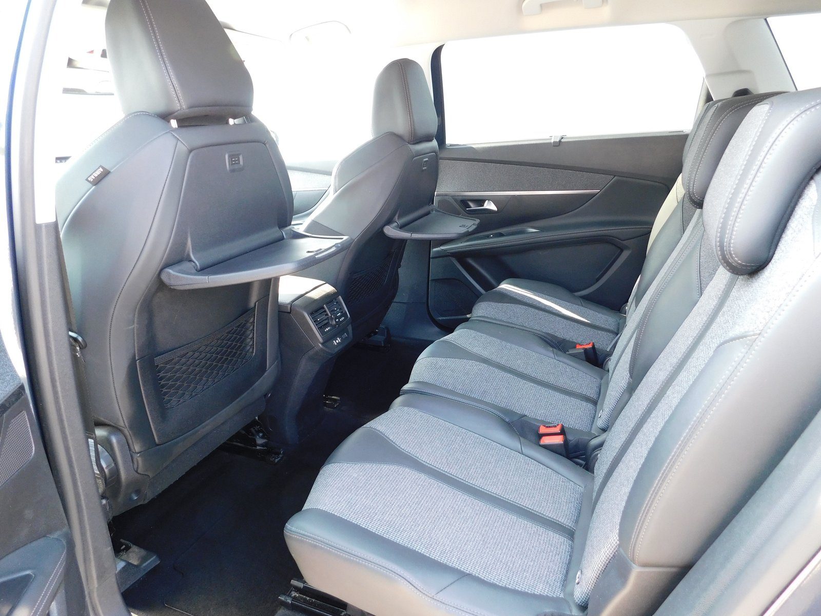 2019 Peugeot 5008 — fotografija 11