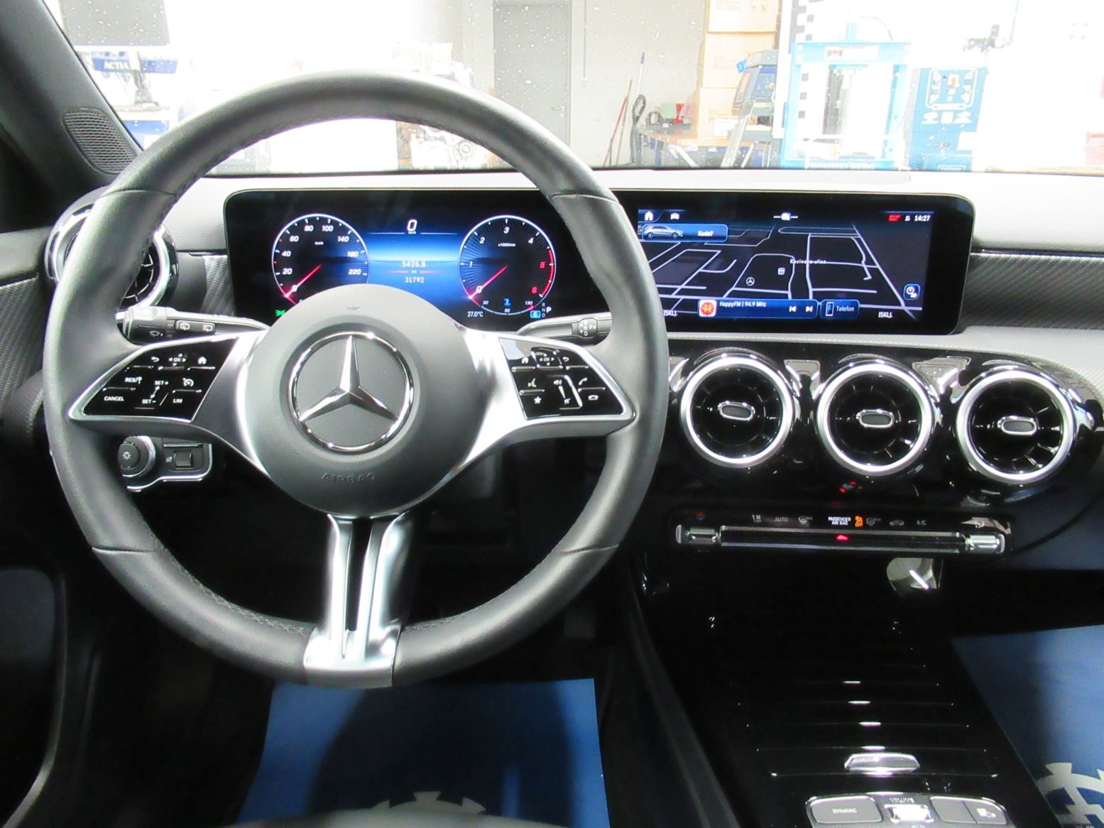 2025 Mercedes-Benz A-klasa — fotografija 13