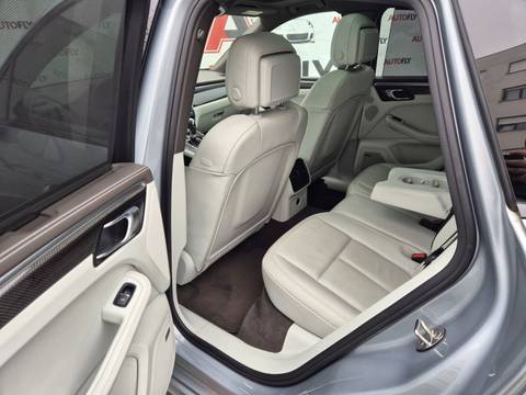 2019 Porsche Macan — sličica 14