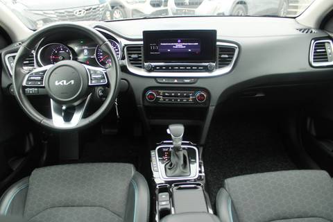 2023 Kia Xcee'd — sličica 13