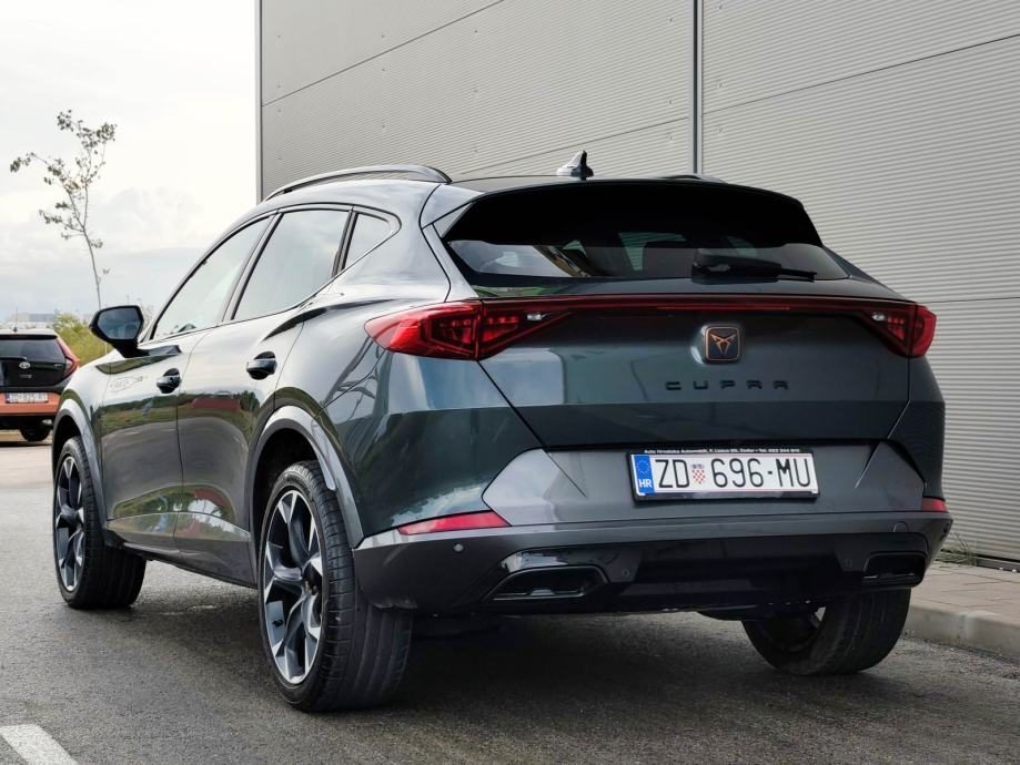 2022 Cupra Formentor — fotografija 4