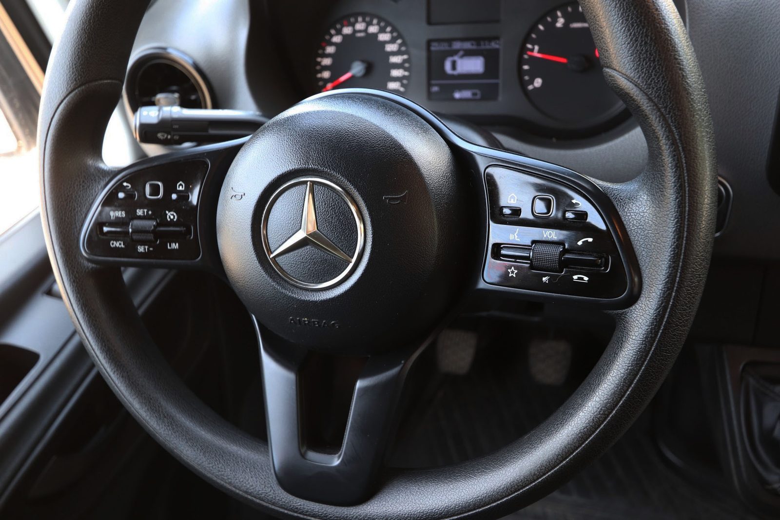 2018 Mercedes-Benz Sprinter — fotografija 9