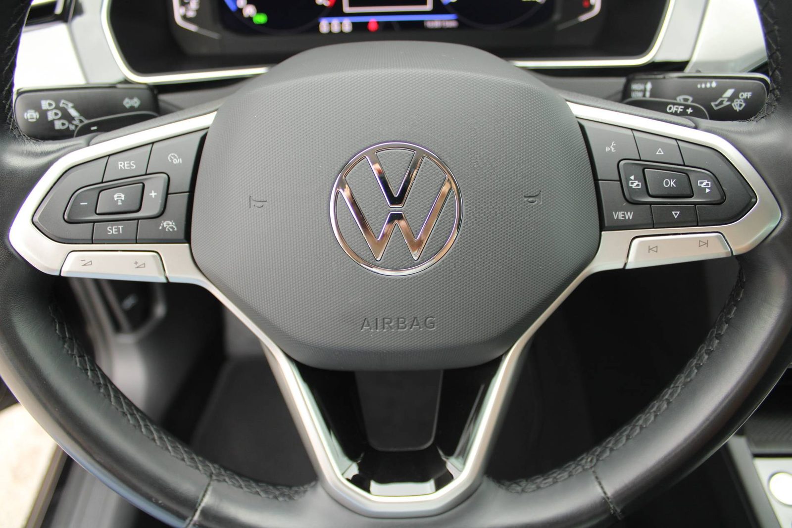 2022 Volkswagen Passat — fotografija 17