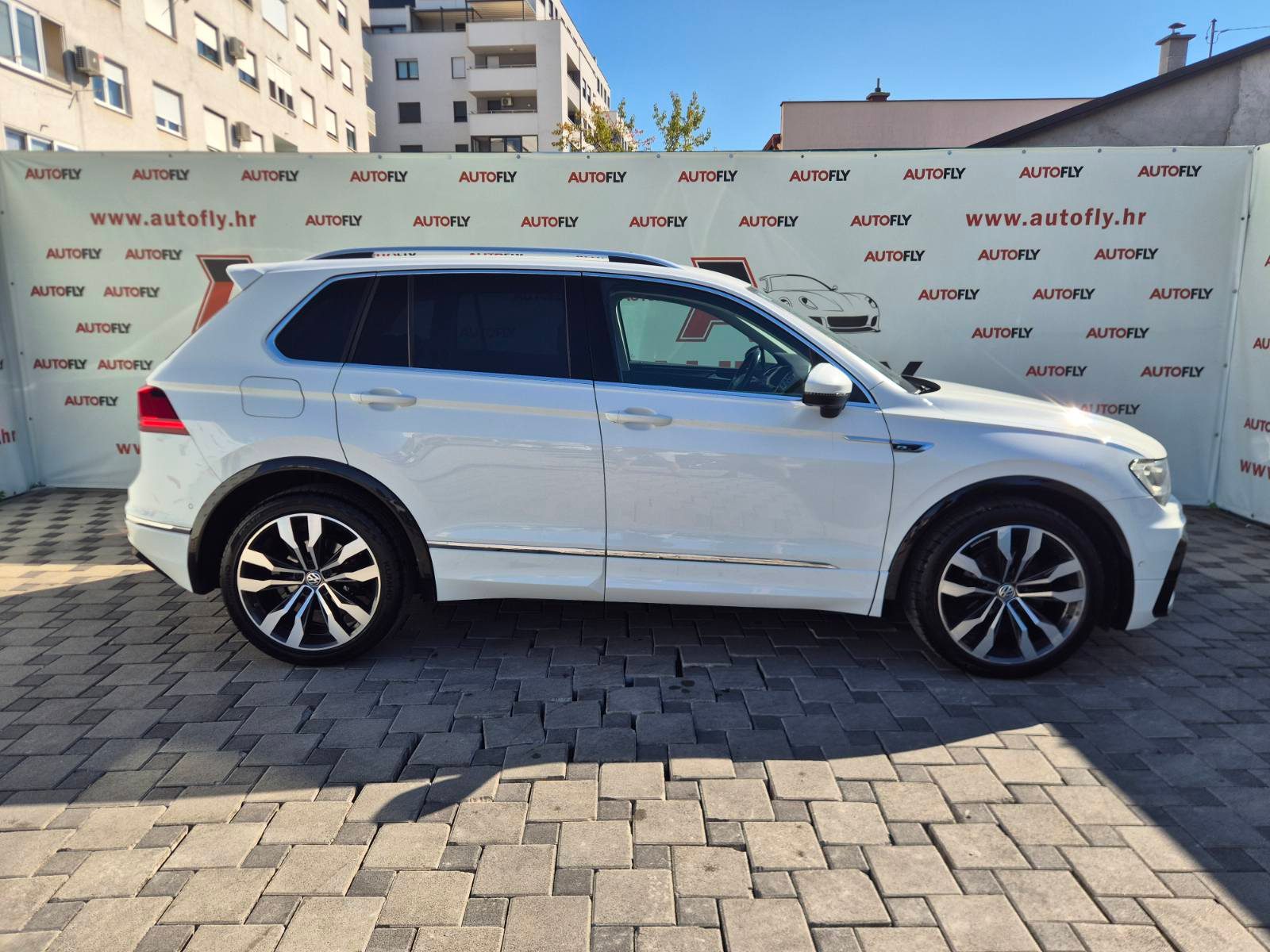 2018 Volkswagen Tiguan R-Line — fotografija 5