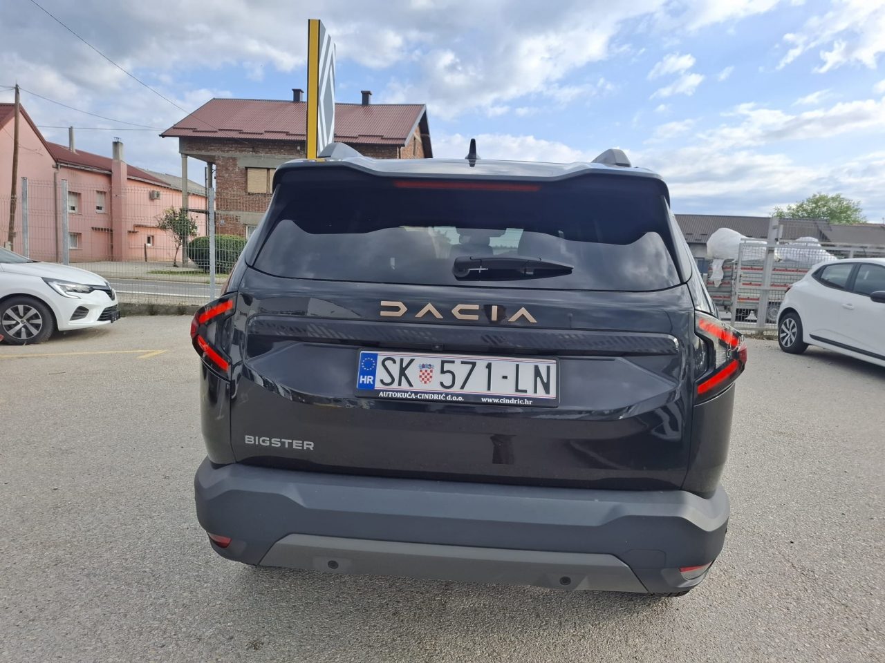 2025 Dacia Bigster — fotografija 7